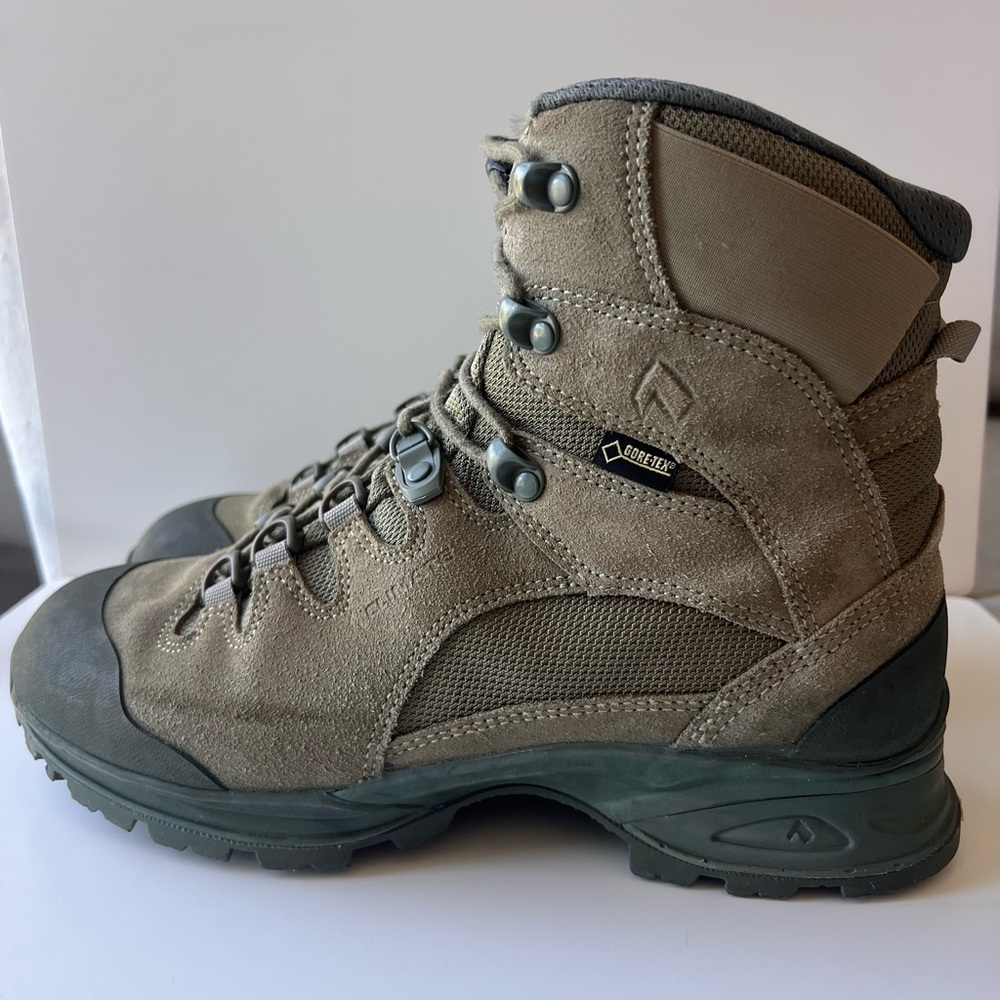 Haix Mission Gore-tek Steel Toe Vibram Boots Sage size 8